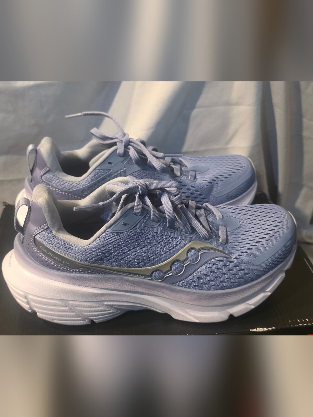 Saucony Guide 17 Running Shoes Iris Violet S10936-111 Women Size 7 NWB